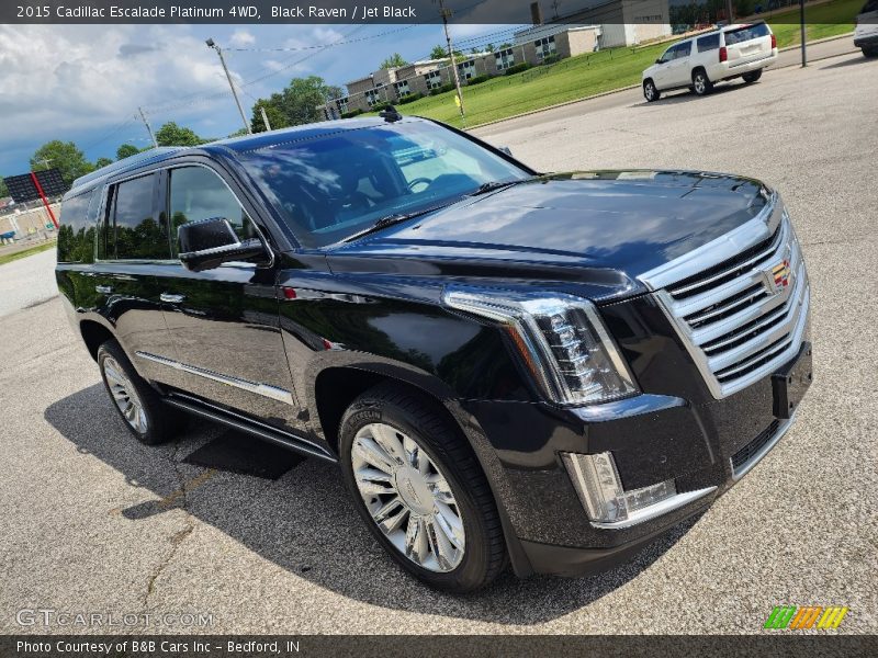 Front 3/4 View of 2015 Escalade Platinum 4WD