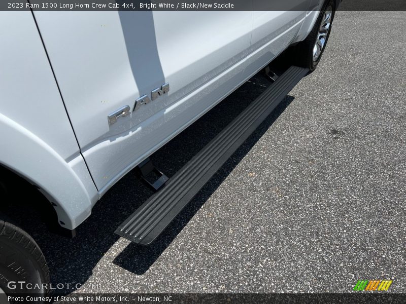 Bright White / Black/New Saddle 2023 Ram 1500 Long Horn Crew Cab 4x4