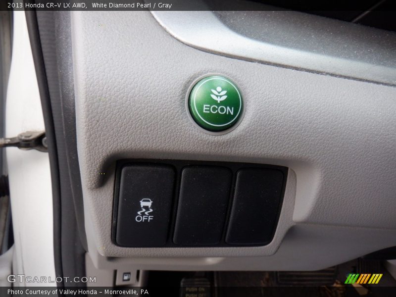 White Diamond Pearl / Gray 2013 Honda CR-V LX AWD