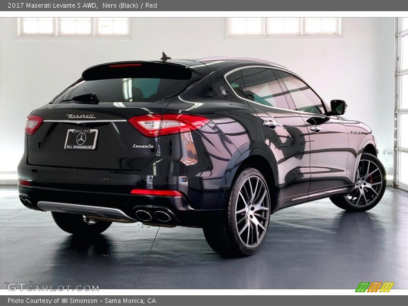 Nero (Black) / Red 2017 Maserati Levante S AWD