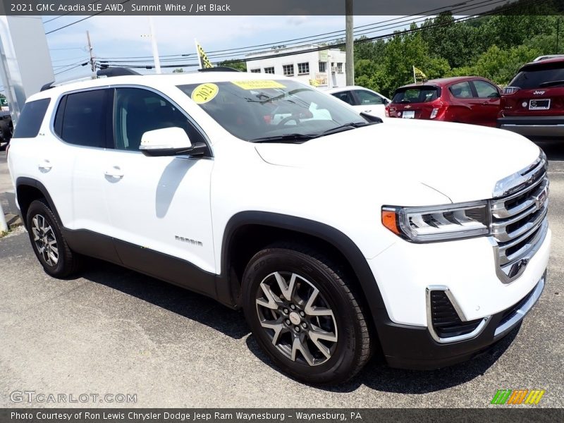 Front 3/4 View of 2021 Acadia SLE AWD