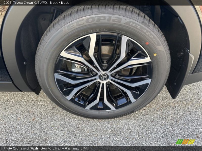  2023 Crown XLE AWD Wheel
