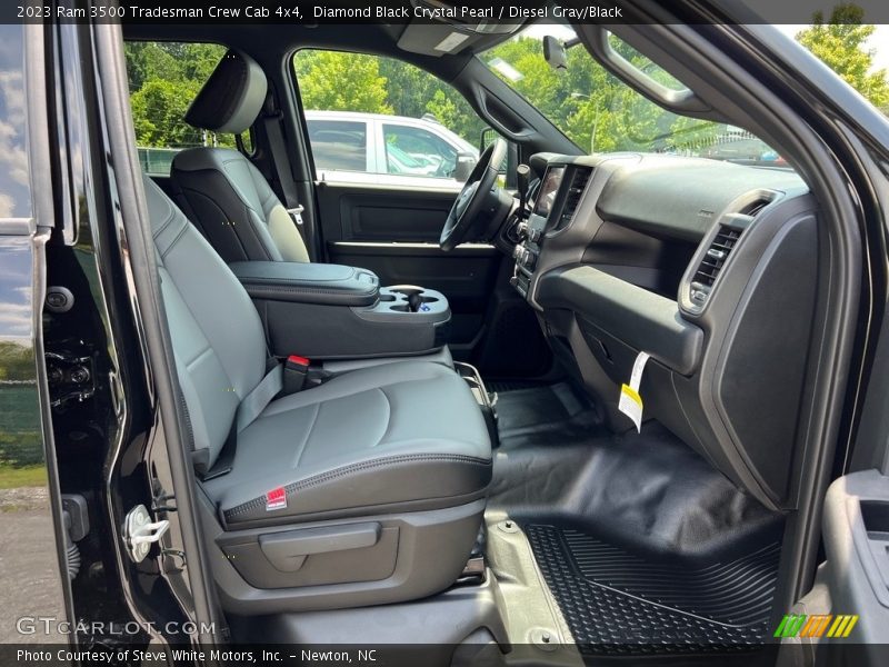 Diamond Black Crystal Pearl / Diesel Gray/Black 2023 Ram 3500 Tradesman Crew Cab 4x4