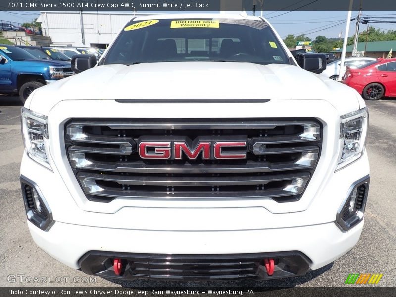 Summit White / Jet Black 2021 GMC Sierra 1500 AT4 Crew Cab 4WD