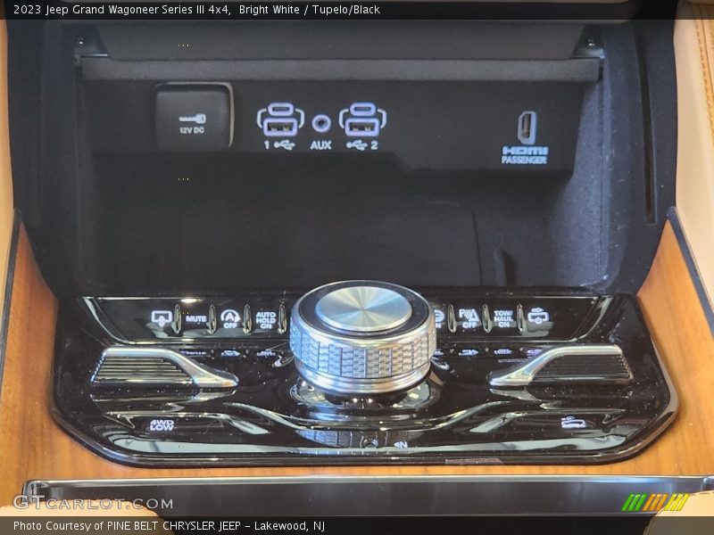 Controls of 2023 Grand Wagoneer Series III 4x4