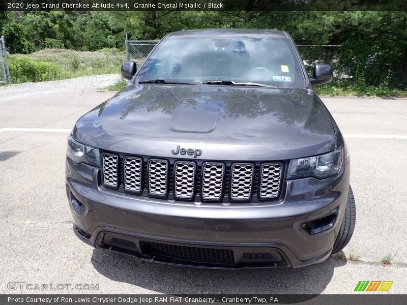 Granite Crystal Metallic / Black 2020 Jeep Grand Cherokee Altitude 4x4