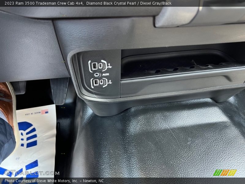 Diamond Black Crystal Pearl / Diesel Gray/Black 2023 Ram 3500 Tradesman Crew Cab 4x4