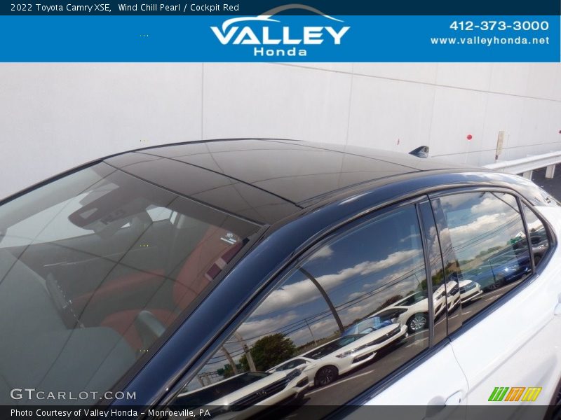 Wind Chill Pearl / Cockpit Red 2022 Toyota Camry XSE