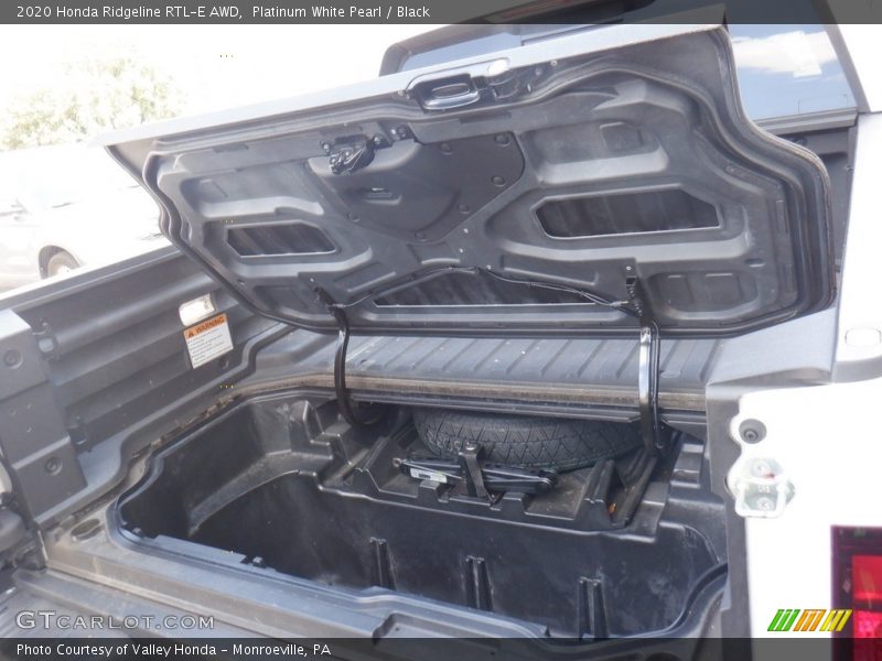 Platinum White Pearl / Black 2020 Honda Ridgeline RTL-E AWD