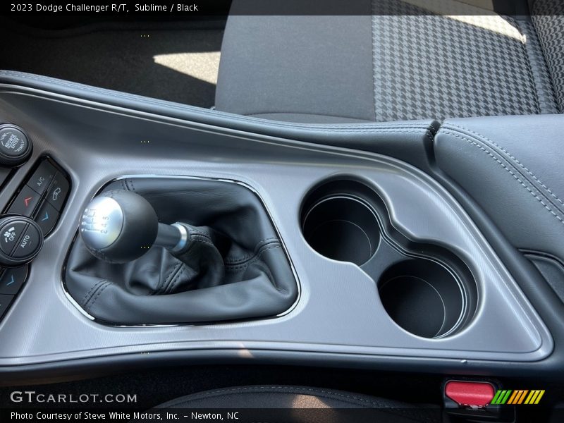  2023 Challenger R/T 6 Speed Manual Shifter