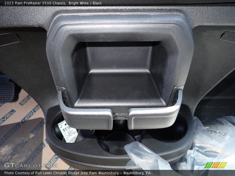 Bright White / Black 2023 Ram ProMaster 3500 Chassis