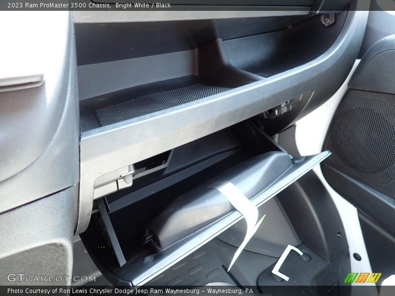Bright White / Black 2023 Ram ProMaster 3500 Chassis