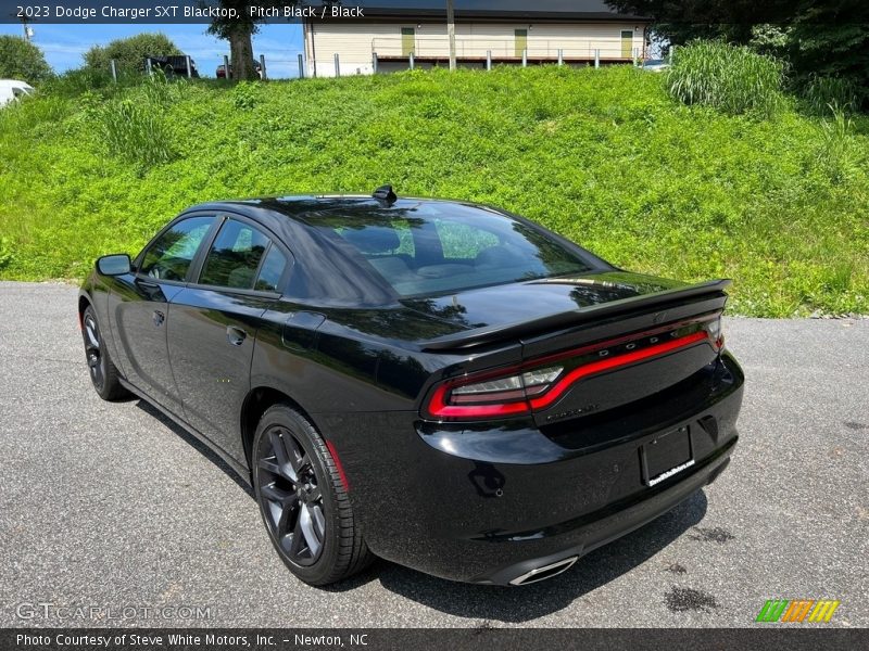 Pitch Black / Black 2023 Dodge Charger SXT Blacktop