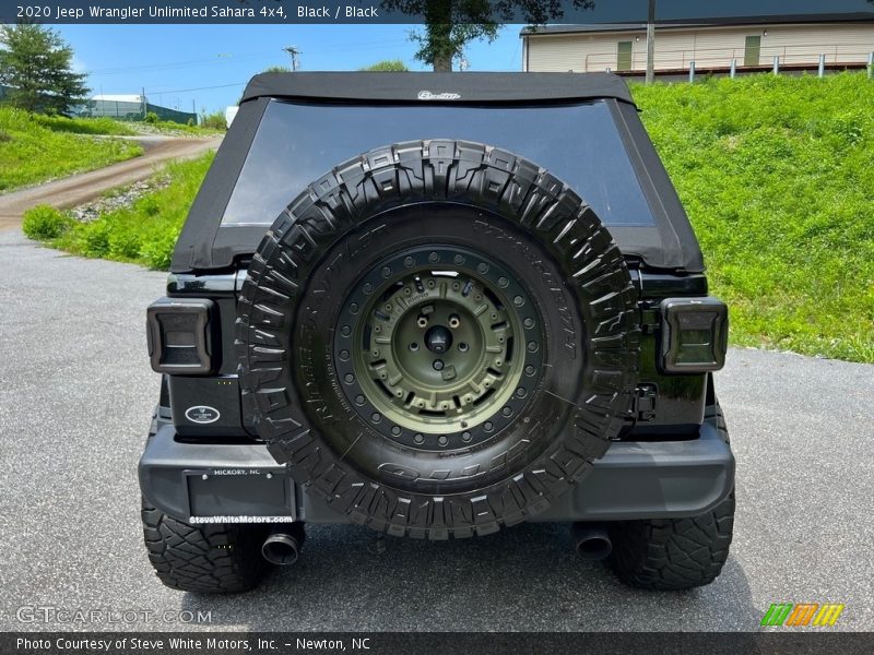 Black / Black 2020 Jeep Wrangler Unlimited Sahara 4x4