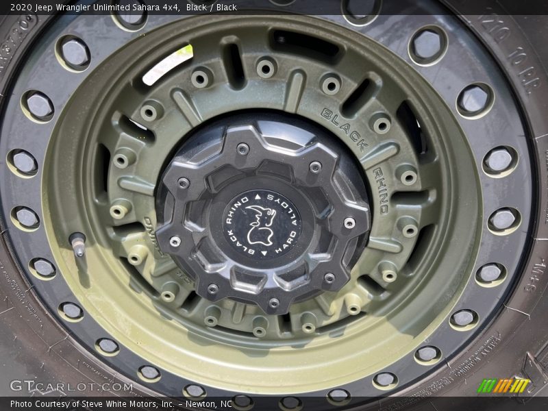 Black / Black 2020 Jeep Wrangler Unlimited Sahara 4x4