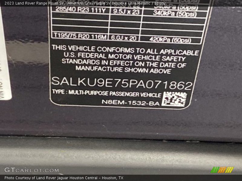 Amethyst Gray Purple SV Bespoke Ultra Metallic / Ebony 2023 Land Rover Range Rover SV