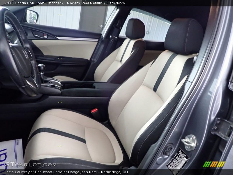 Modern Steel Metallic / Black/Ivory 2018 Honda Civic Sport Hatchback