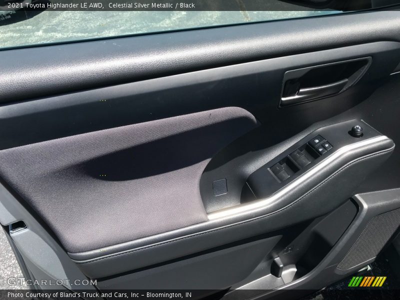 Celestial Silver Metallic / Black 2021 Toyota Highlander LE AWD