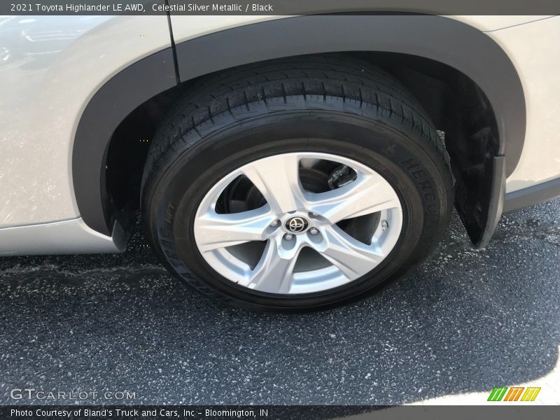  2021 Highlander LE AWD Wheel