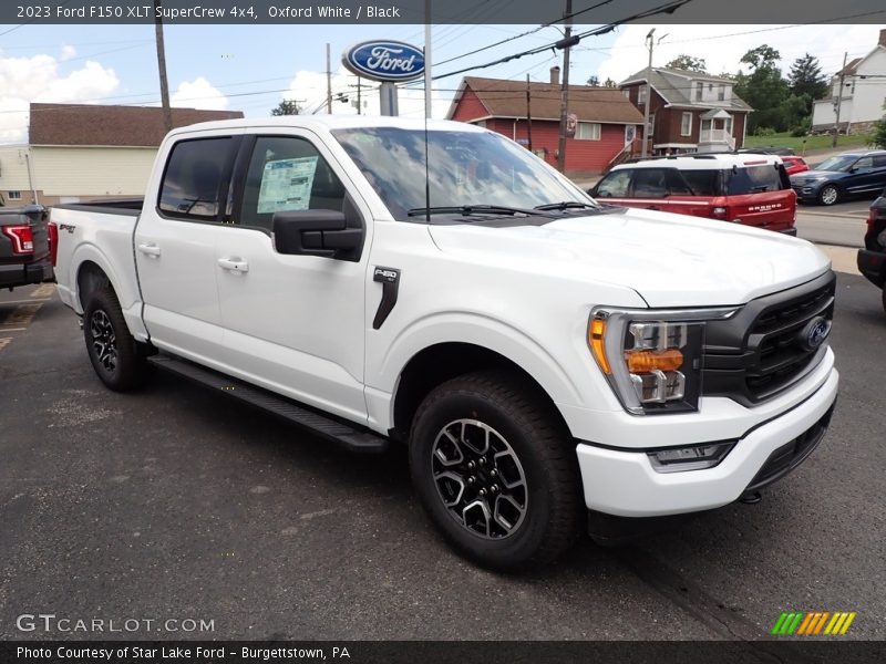 Front 3/4 View of 2023 F150 XLT SuperCrew 4x4