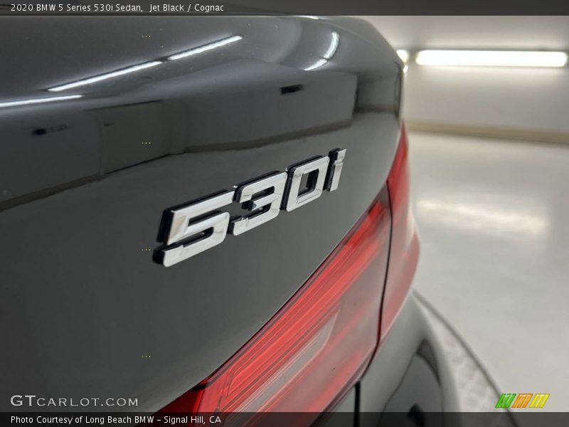 Jet Black / Cognac 2020 BMW 5 Series 530i Sedan