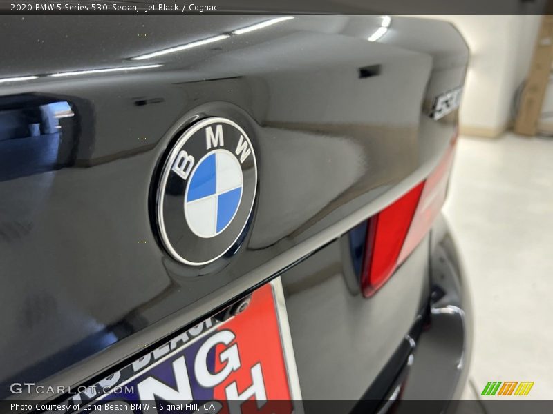 Jet Black / Cognac 2020 BMW 5 Series 530i Sedan