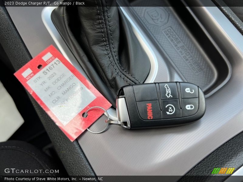 Keys of 2023 Charger R/T