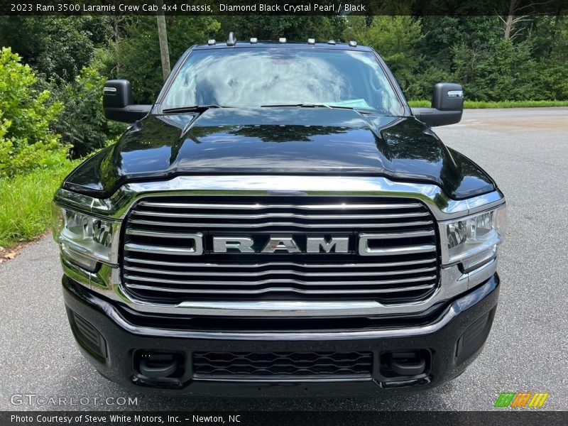 Diamond Black Crystal Pearl / Black 2023 Ram 3500 Laramie Crew Cab 4x4 Chassis