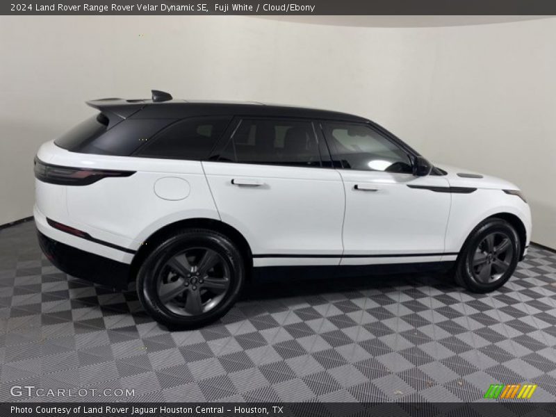 Fuji White / Cloud/Ebony 2024 Land Rover Range Rover Velar Dynamic SE