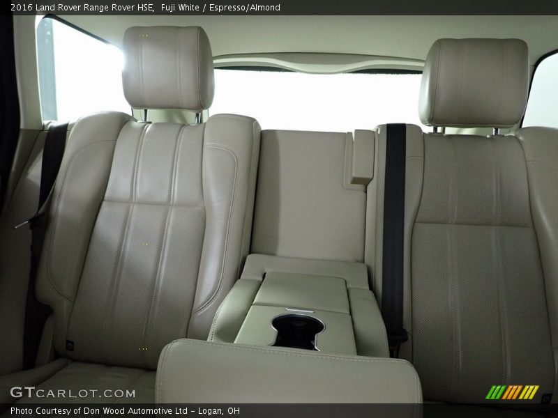 Fuji White / Espresso/Almond 2016 Land Rover Range Rover HSE