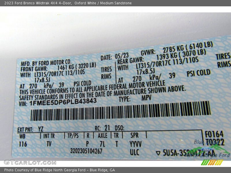 Oxford White / Medium Sandstone 2023 Ford Bronco Wildtrak 4X4 4-Door