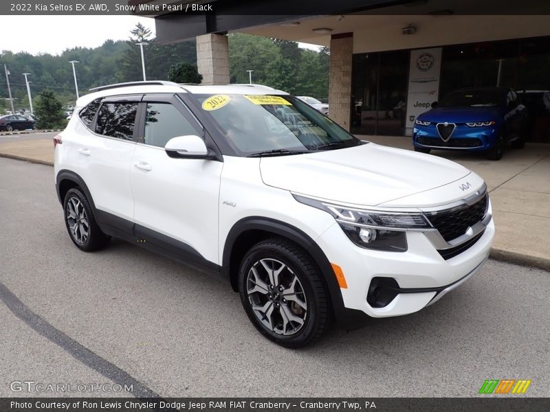 Snow White Pearl / Black 2022 Kia Seltos EX AWD