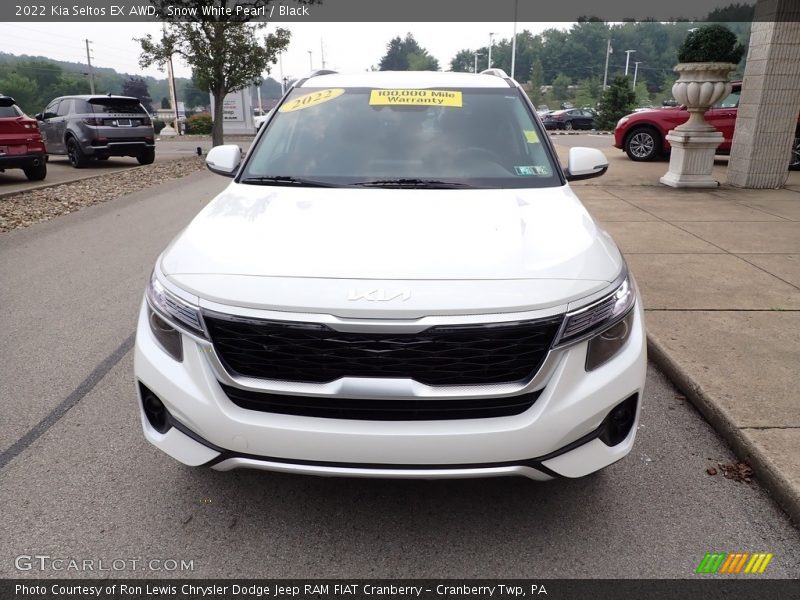 Snow White Pearl / Black 2022 Kia Seltos EX AWD