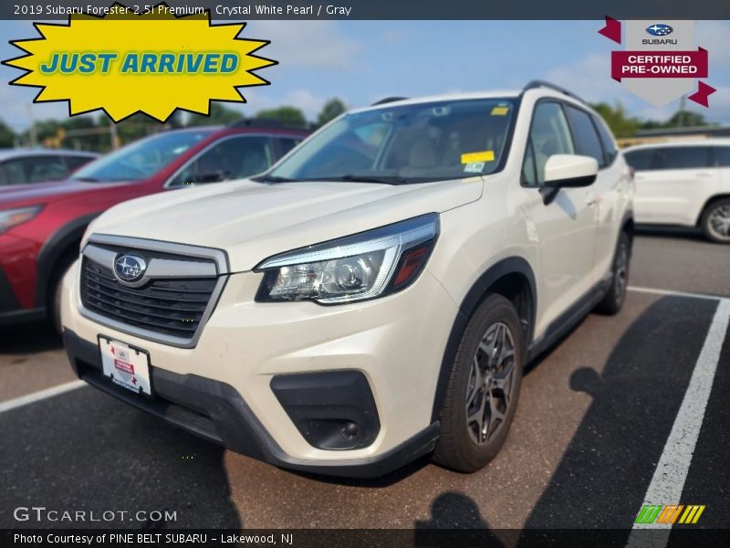 Crystal White Pearl / Gray 2019 Subaru Forester 2.5i Premium