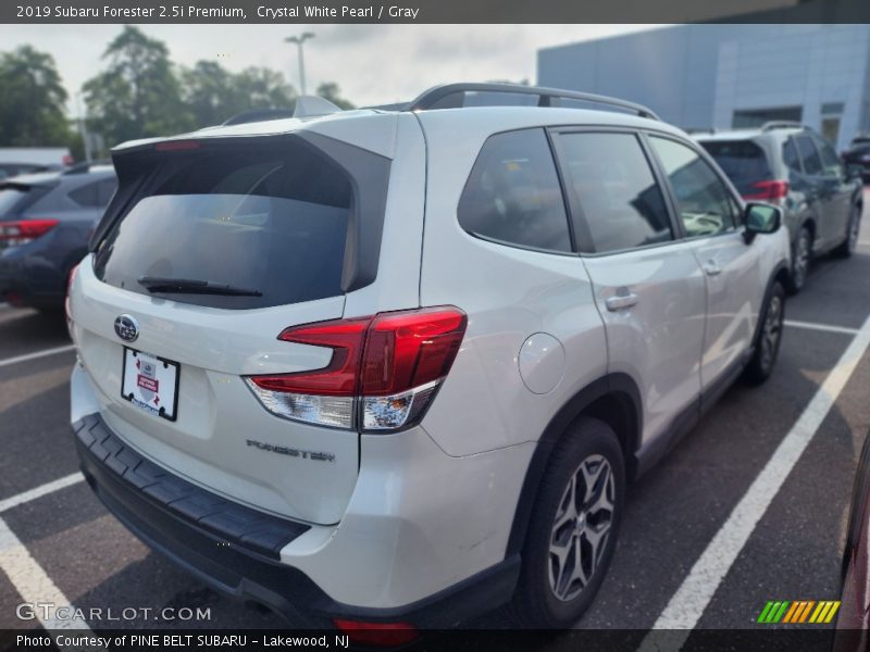 Crystal White Pearl / Gray 2019 Subaru Forester 2.5i Premium