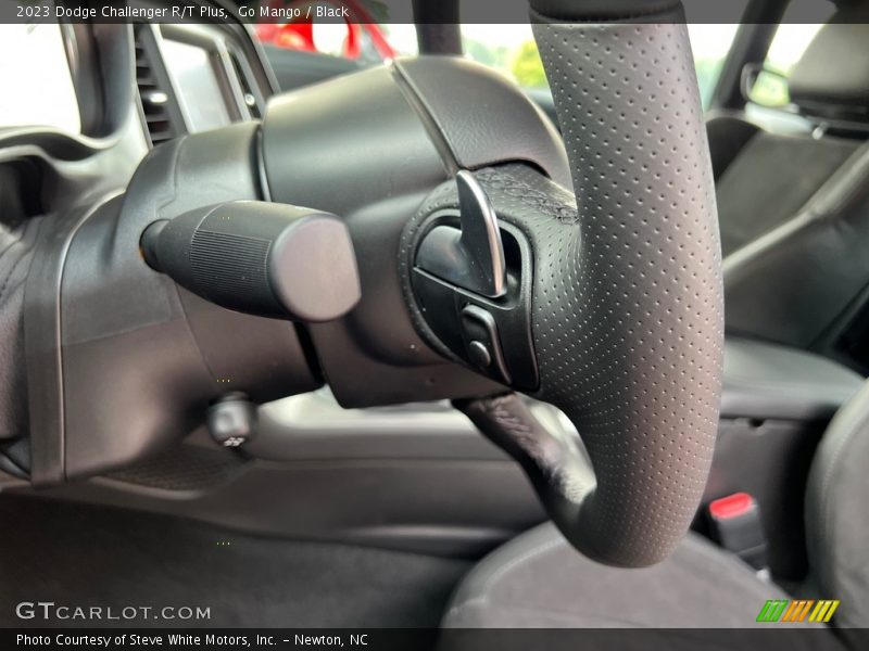 Go Mango / Black 2023 Dodge Challenger R/T Plus