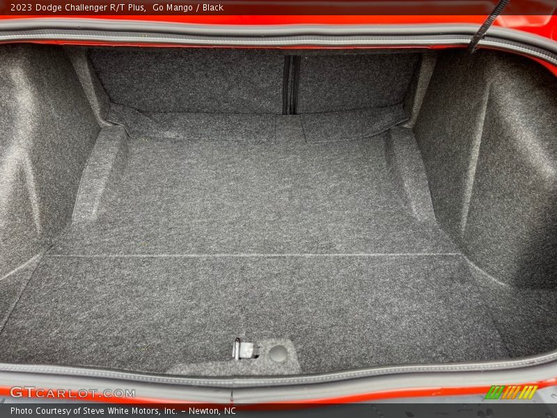  2023 Challenger R/T Plus Trunk