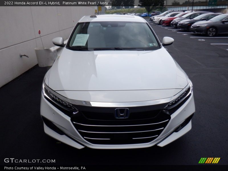 Platinum White Pearl / Ivory 2022 Honda Accord EX-L Hybrid