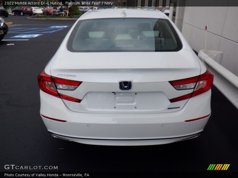 Platinum White Pearl / Ivory 2022 Honda Accord EX-L Hybrid