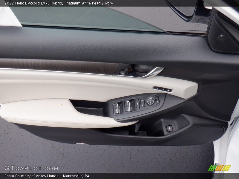 Platinum White Pearl / Ivory 2022 Honda Accord EX-L Hybrid