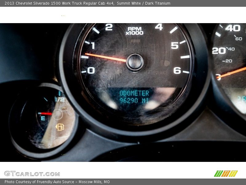 Summit White / Dark Titanium 2013 Chevrolet Silverado 1500 Work Truck Regular Cab 4x4