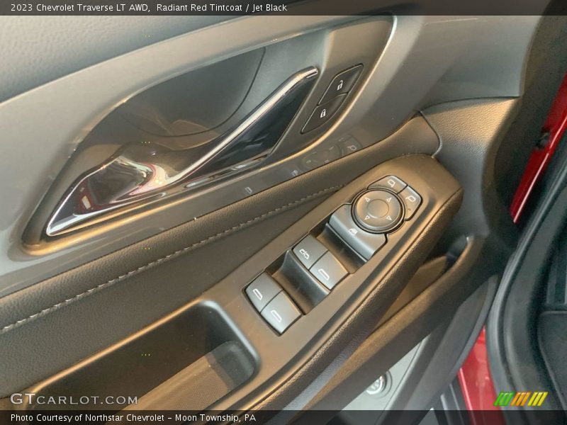 Radiant Red Tintcoat / Jet Black 2023 Chevrolet Traverse LT AWD