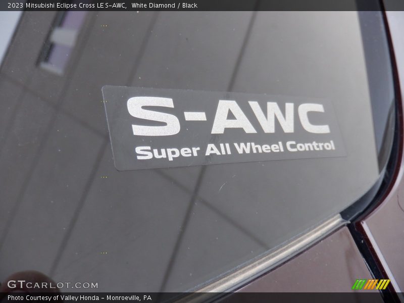  2023 Eclipse Cross LE S-AWC Logo