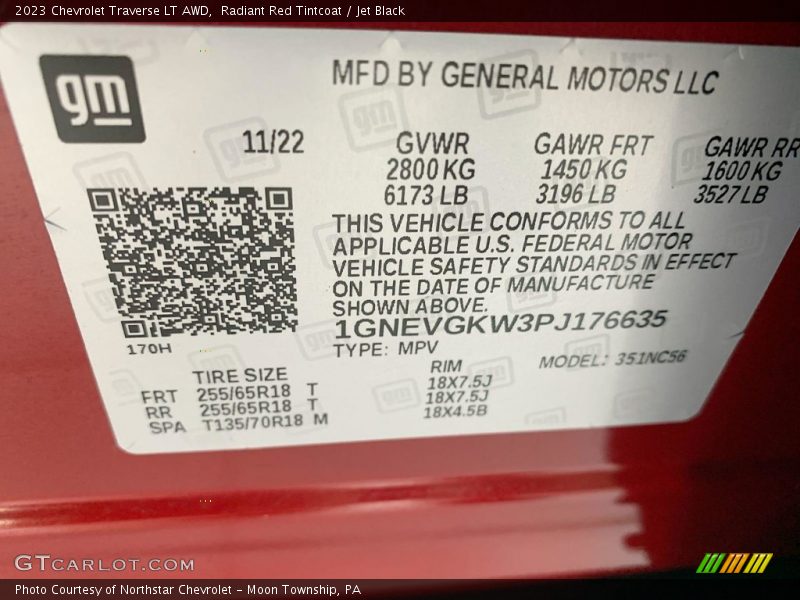 Radiant Red Tintcoat / Jet Black 2023 Chevrolet Traverse LT AWD