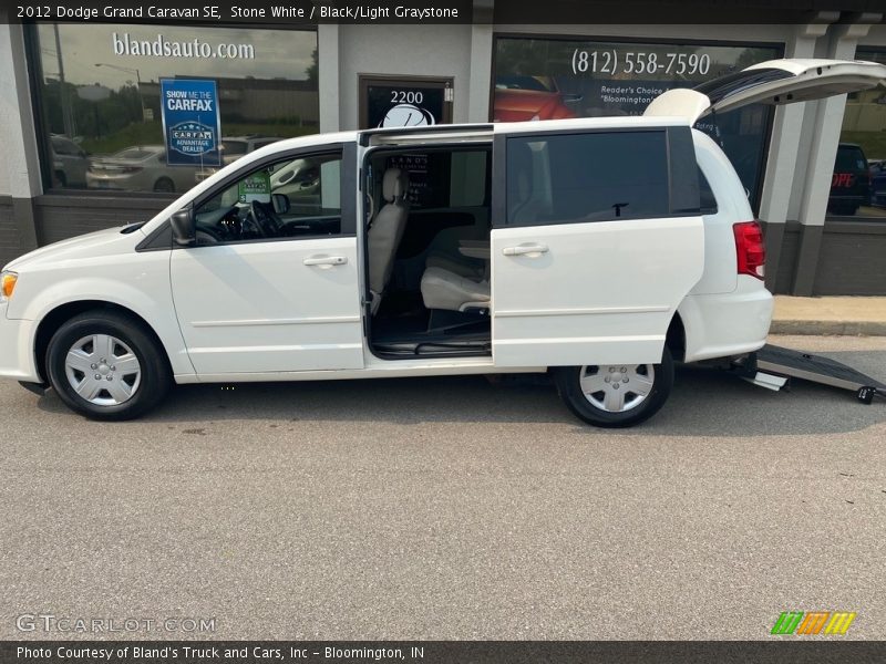 Stone White / Black/Light Graystone 2012 Dodge Grand Caravan SE