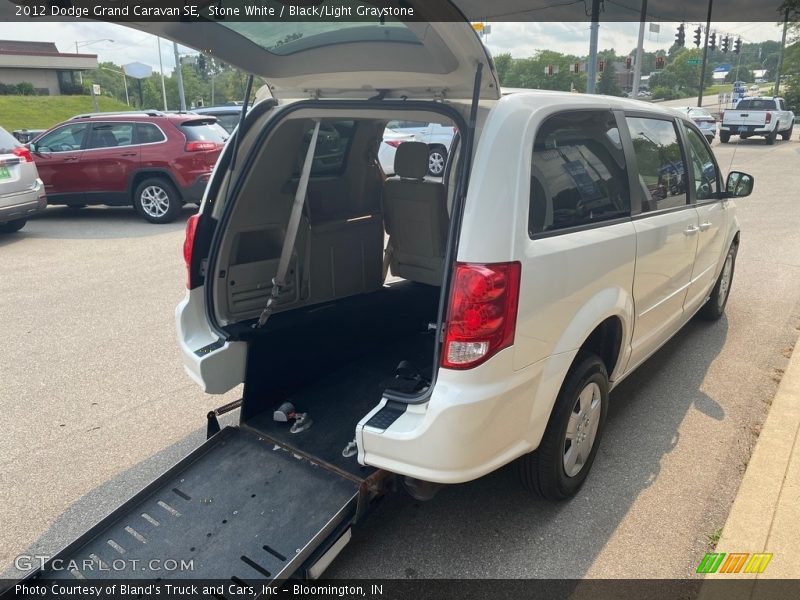 Stone White / Black/Light Graystone 2012 Dodge Grand Caravan SE