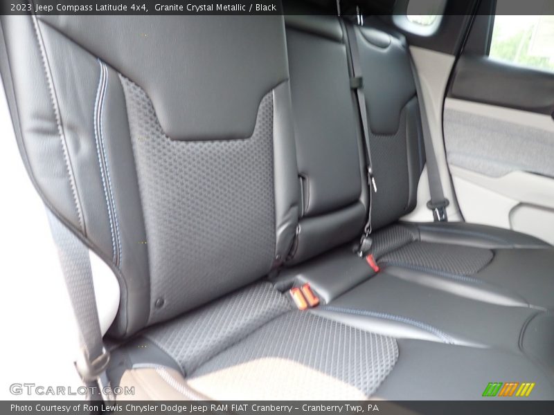 Granite Crystal Metallic / Black 2023 Jeep Compass Latitude 4x4