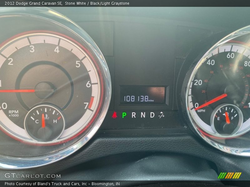 Stone White / Black/Light Graystone 2012 Dodge Grand Caravan SE