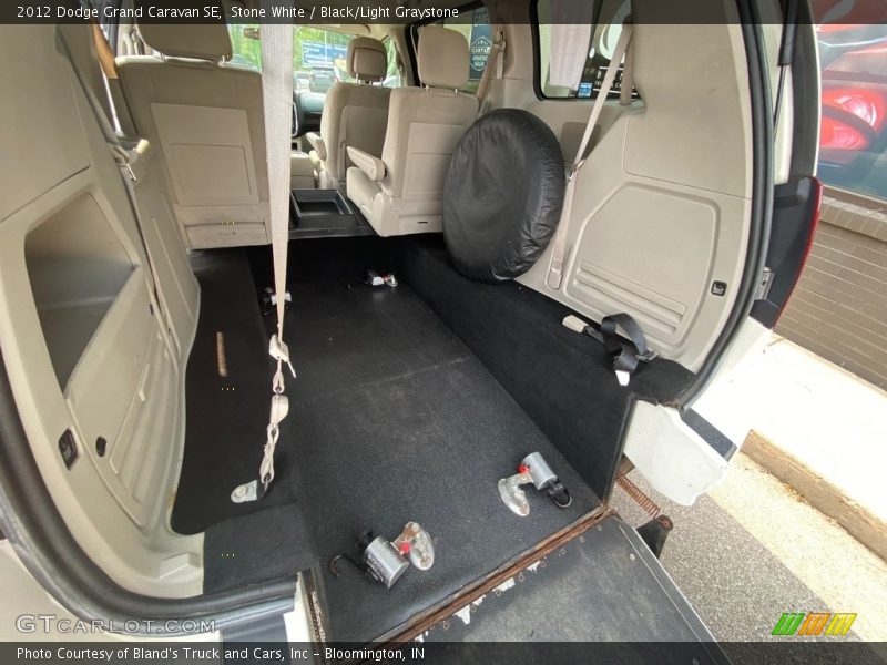Stone White / Black/Light Graystone 2012 Dodge Grand Caravan SE