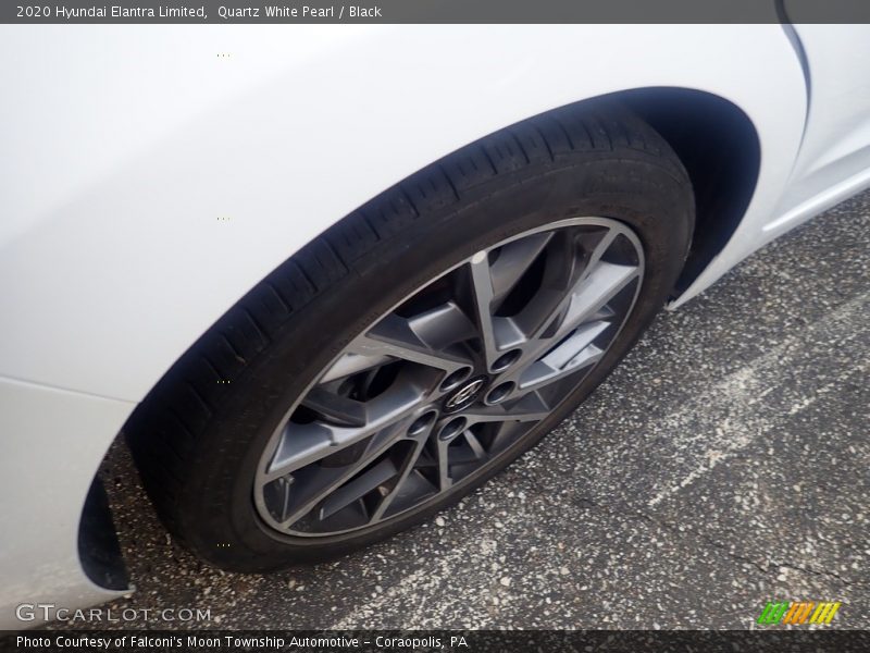 Quartz White Pearl / Black 2020 Hyundai Elantra Limited
